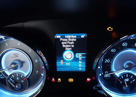 2014 Chrysler 300 300S из США, поврежденный, VIN 2C3CCABG4EH343499